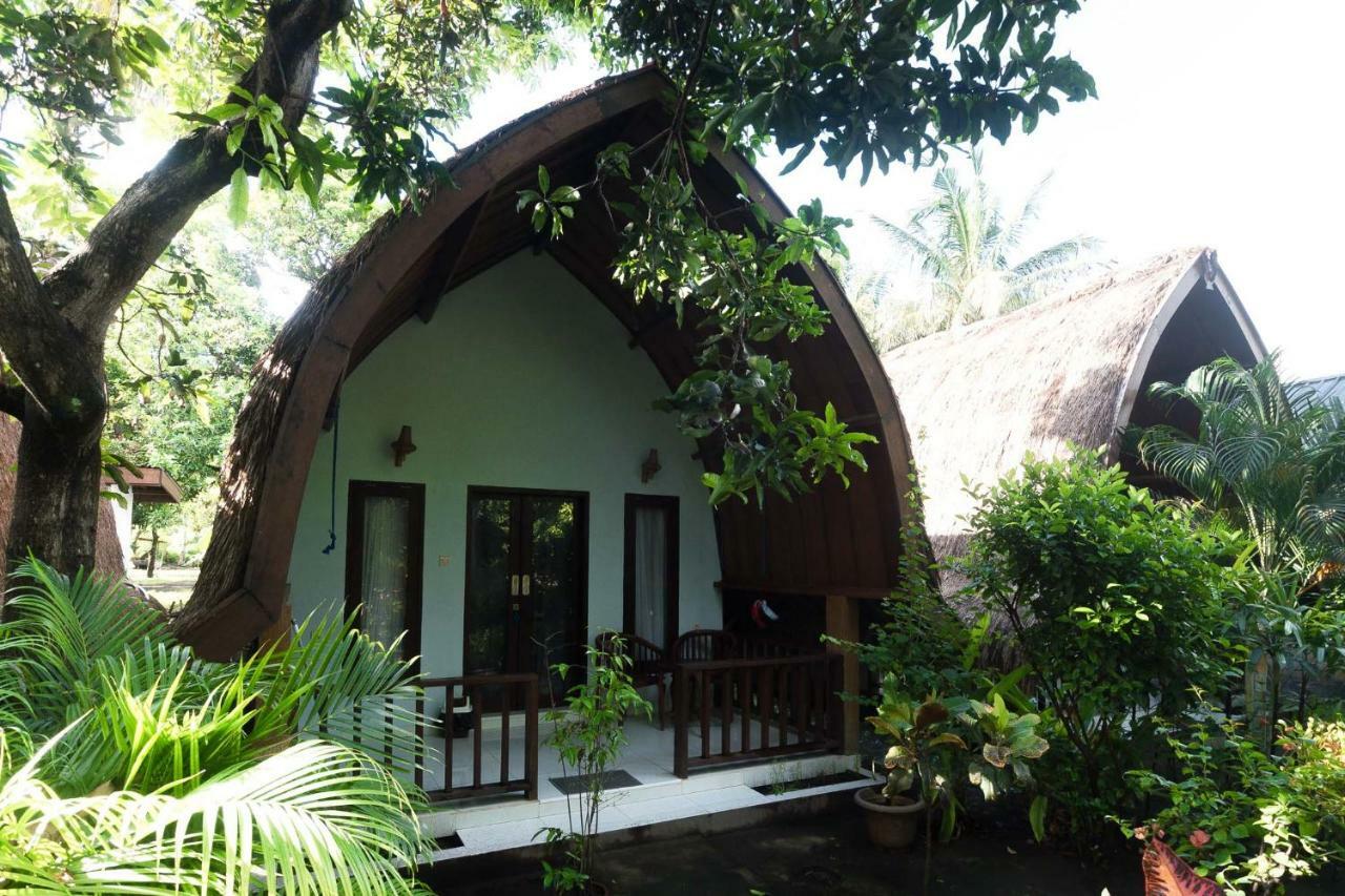 Ina Gili Guesthouse Gili Air Exterior photo